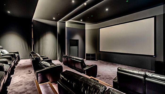 1 Bedroom Flat To Rent In Edgware Road, London, W2