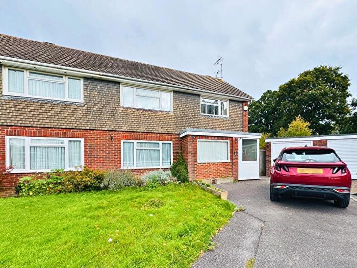 3 Bedroom Semi-Detached House To Rent In Applefield, Crawley, West Sussex, RH10