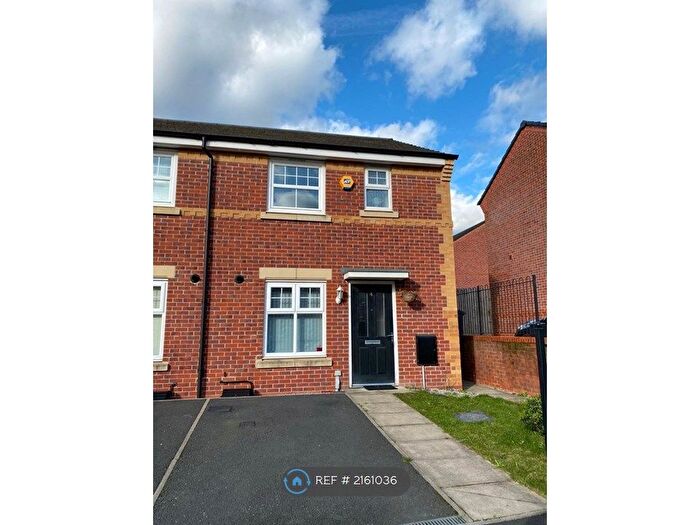 3 Bedroom Semi-Detached House To Rent In Norway Maple Avenue, Manchester, M9