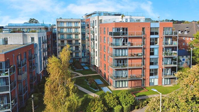 1 Bedroom Flat To Rent In Midland Road, Hemel Hempstead, HP2