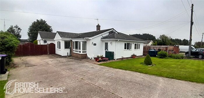 3 Bedroom Bungalow For Sale In Youngers Lane, Burgh Le Marsh, Skegness, Lincolnshire, PE24