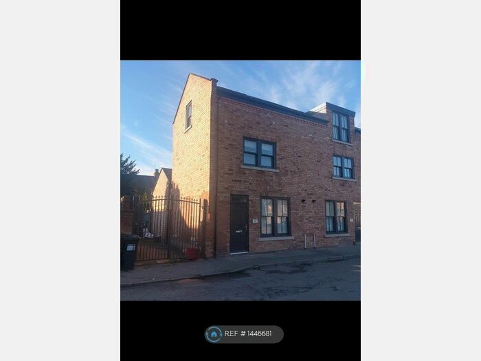 2 Bedroom End Of Terrace House To Rent In Grove Place, Leamington Spa, CV31