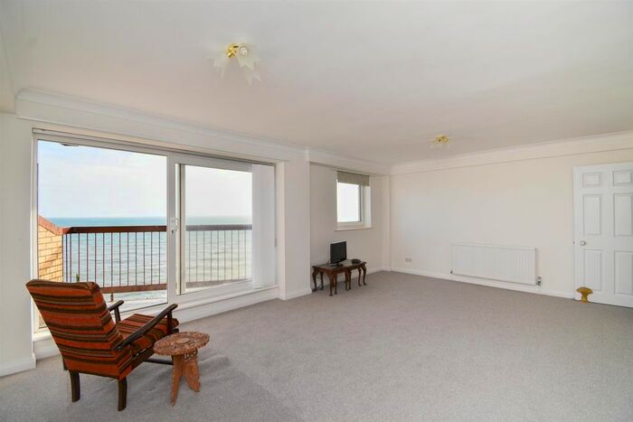 2 Bedroom Flat To Rent In White Rock Road, Hastings, TN34
