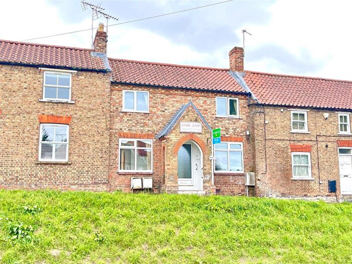 2 Bedroom Flat To Rent In A Main Street, Stamford Bridge, YO41