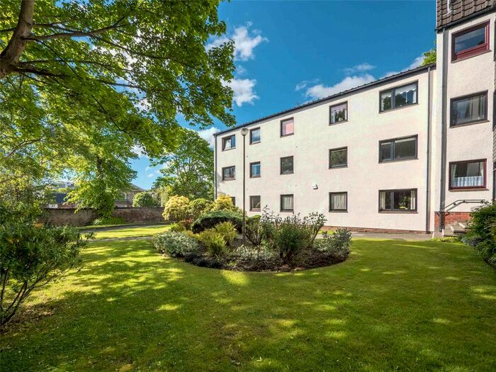 2 Bedroom Flat To Rent In Craigleith Road, Edinburgh, EH4
