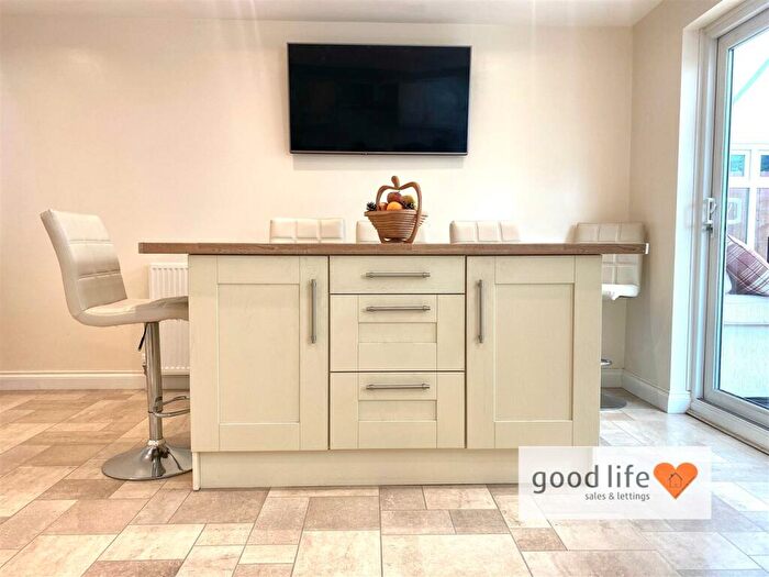 4 Bedroom Detached House For Sale In Bishops Way, Chapel Garth, Sunderland, SR3