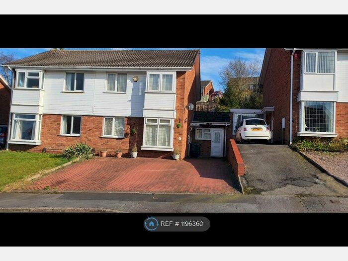 3 Bedroom Semi-Detached House To Rent In Jason Road, Stourbridge, DY9