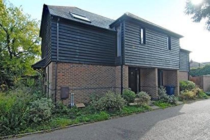 1 Bedroom Flat To Rent In Church Lane, Marston, Oxford, OX3