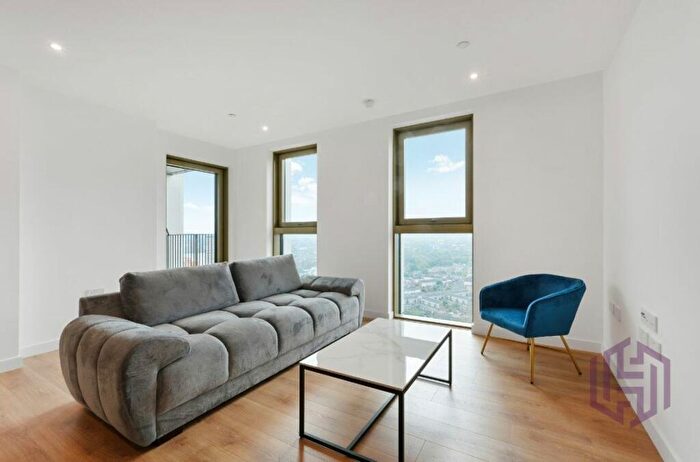 1 Bedroom Flat To Rent In Marsh Wall, London, E14