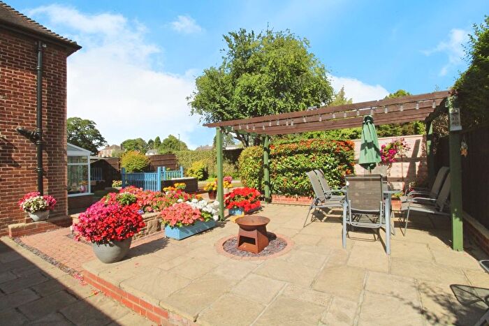 5 Bedroom Semi-detached House For Sale In Studley Road, Ripon, HG4