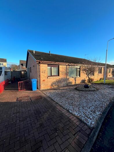 2 Bedroom Semi-Detached Bungalow To Rent In Glen Clova Crescent, Cairneyhill, Dunfermline, KY12