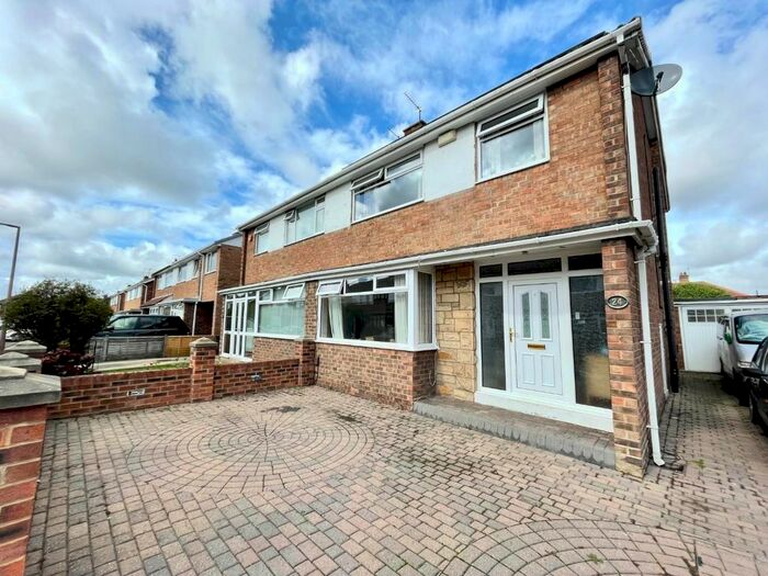 3 Bedroom houses for sale in Kader Avenue, TS5, Middlesbrough