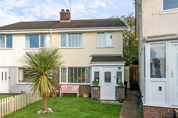 3 Bedroom Semi-Detached House For Sale In Torre Close, Ivybridge, PL21