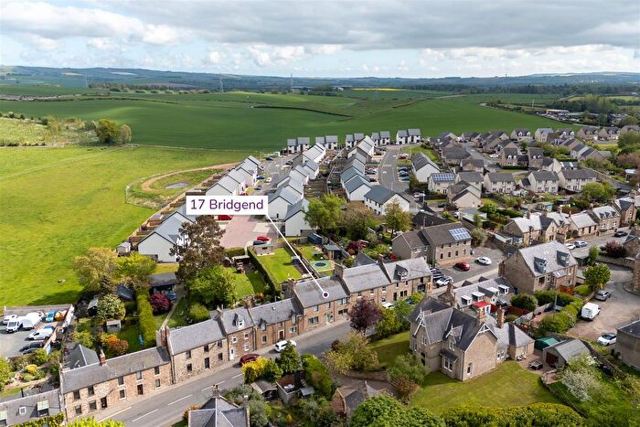 4 Bedroom Town House For Sale In Townhouse, Bridgend, Duns, TD11