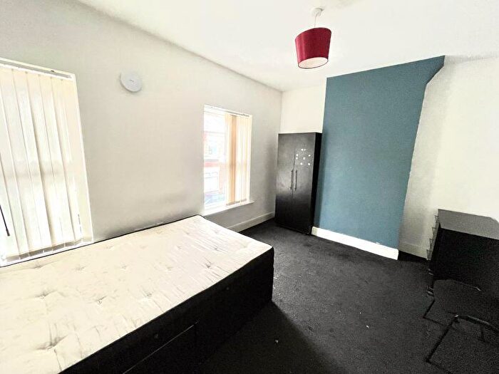 4 Bedroom Property To Rent In Milnthorpe Street, Salford, M6