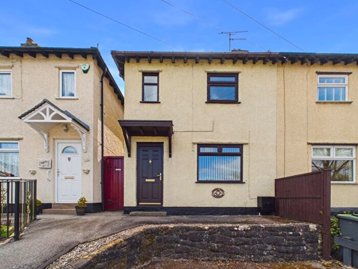 2 Bedroom Semi Detached House For Sale In The Cliff, Tansley, DE4