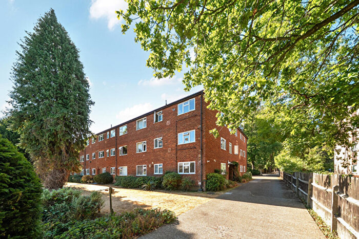 3 Bedroom Property For Sale In Brackley Road, Beckenham, Kent, BR3