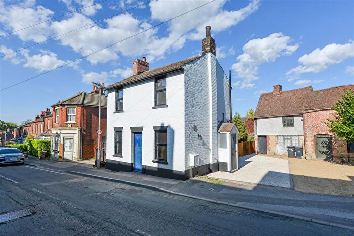 3 Bedroom Detached House For Sale In High Street, East Malling, West Malling, ME19