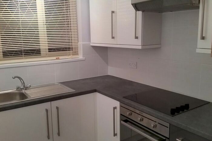 1 Bedroom Flat To Rent In Norton Hill Drive, Wyken, Coventry, CV2