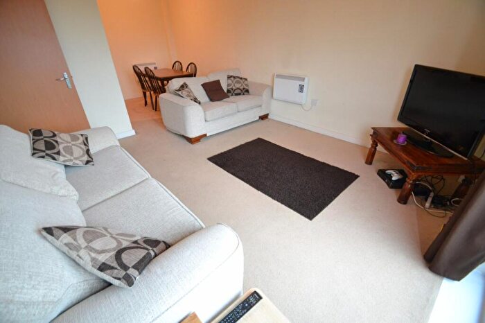 2 Bedroom Apartment To Rent In Bishops Corner, Stretford Road, Manchester, M15