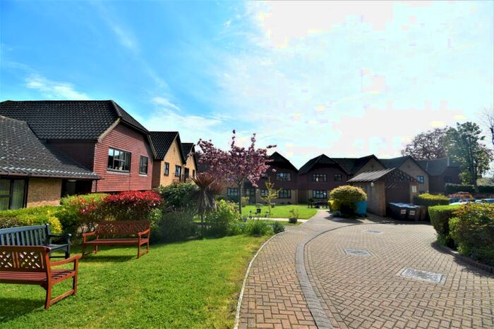 2 Bedroom Flat To Rent In Erith Road Belvedere, DA17