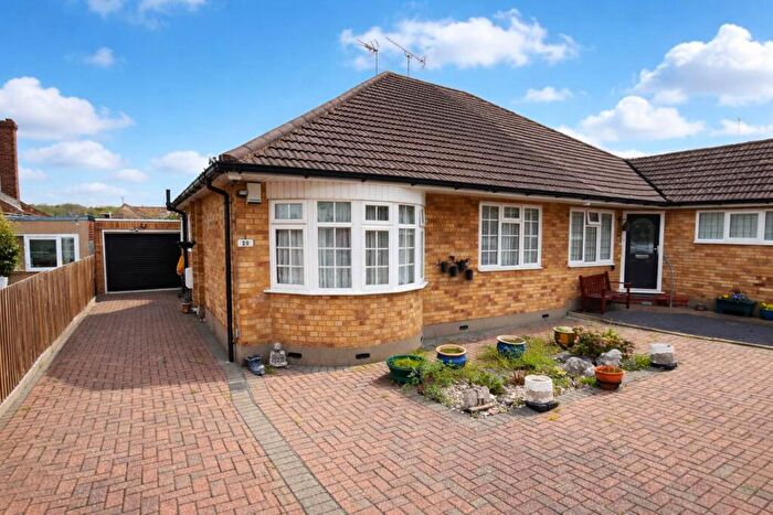 2 Bedroom Semi Detached House For Sale In Westbourne Drive, Brentwood, CM14