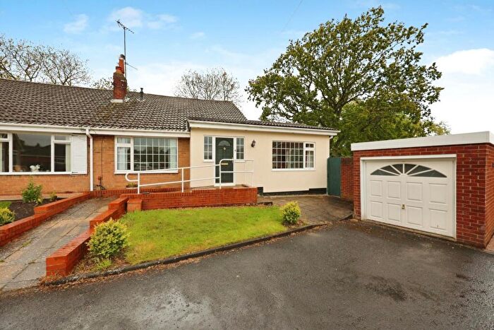 3 Bedroom Semi-Detached Bungalow For Sale In Oval Park, Spennymoor, DL16