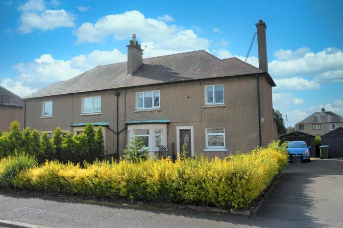 2 Bedroom Flat For Sale In Oswald Avenue, Grangemouth, Stirlingshire, FK3