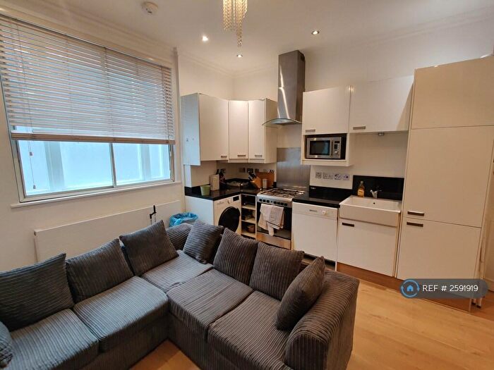 2 Bedroom Flat To Rent In Camden, London, NW5