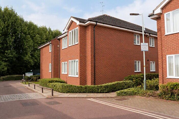 1 Bedroom Flat To Rent In Off Gloucester Road, GL51