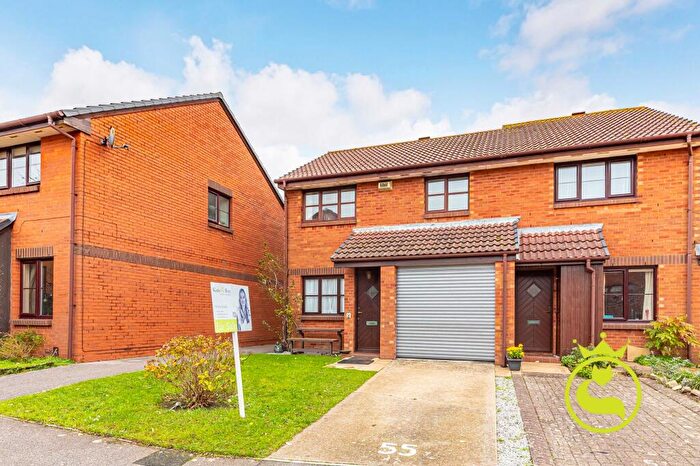 3 Bedroom End Of Terrace House For Sale In Close To Harbourside - Taverner Close, Baiter Park, Poole, BH15
