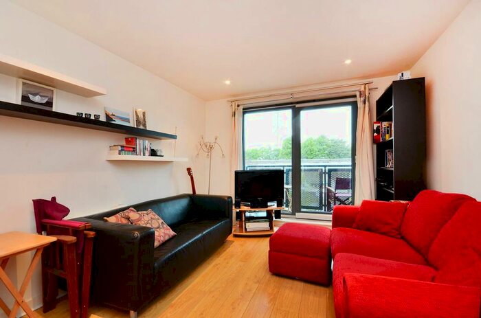 1 Bedroom Flat To Rent In Chapter Way, Colliers Wood, London, SW19