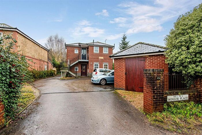 1 Bedroom Flat For Sale In Spring Lane, Colden Common, Winchester, SO21