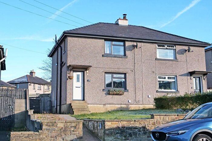 3 Bedroom Semi Detached House For Sale In Shortbank Road, Skipton, BD23