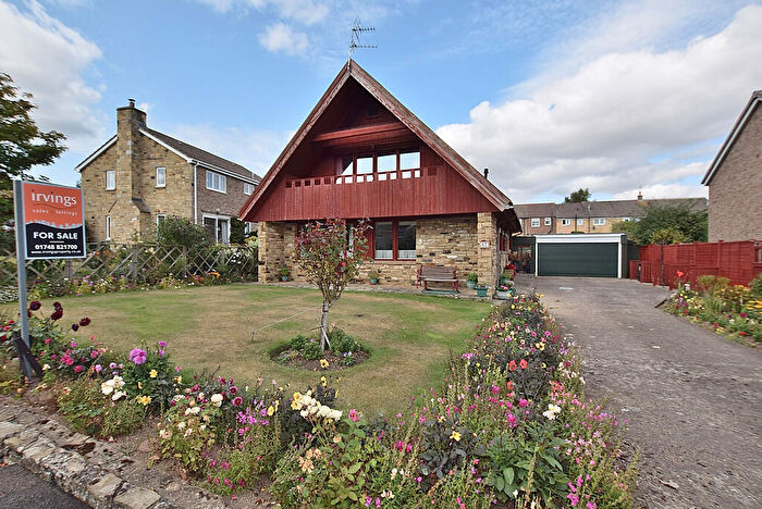 4 Bedroom Detached House For Sale In Whitefields Drive, Richmond, DL10