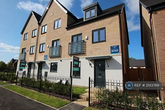 3 Bedroom End Of Terrace House To Rent In Hayton Way, Milton Keynes, MK4