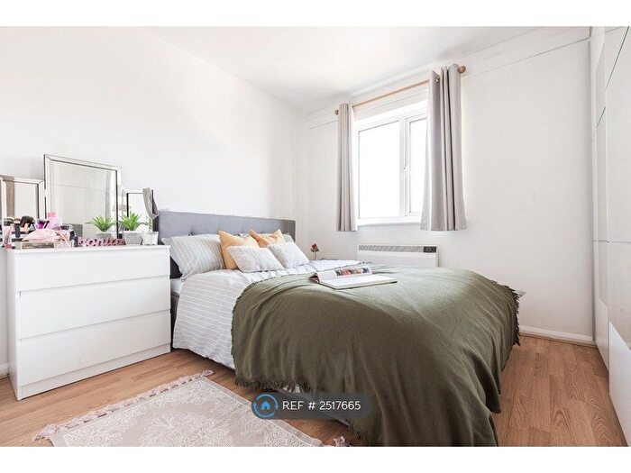 1 Bedroom Flat To Rent In Jade Close, London, E16