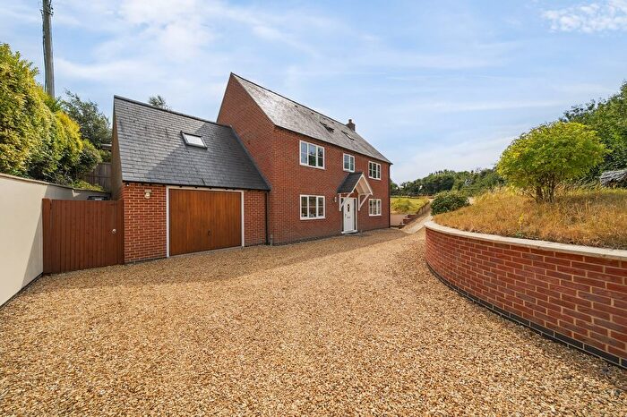 5 Bedroom Detached House For Sale In Hinton Parva, Swindon, SN4