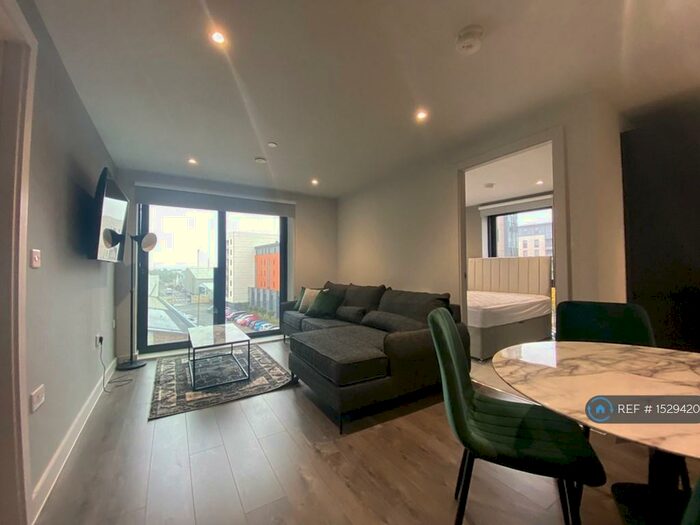 2 Bedroom Flat To Rent In Parliament Street, Liverpool, L8