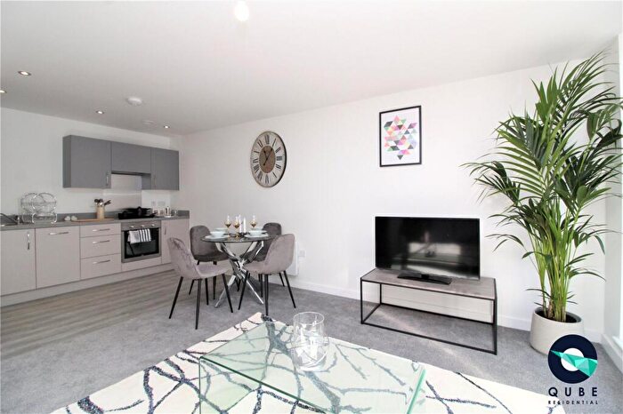 2 Bedroom Flat To Rent In Adelphi Wharf, Adelphi Street, Salford, Greater Manchester, M3