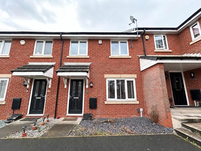 3 Bedroom Terraced House To Rent In Spinners Drive, Worsley, M28