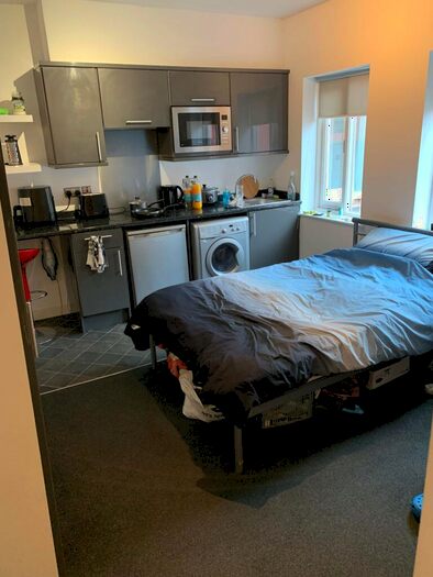 Studio To Rent In Cutlers Yard, Mary Street, Sheffield, S1
