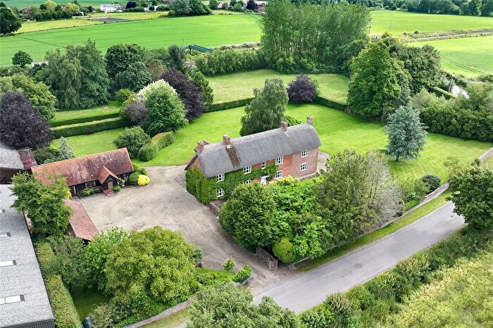 5 Bedroom Detached House For Sale In Beechingstoke, Pewsey, Wiltshire, SN9