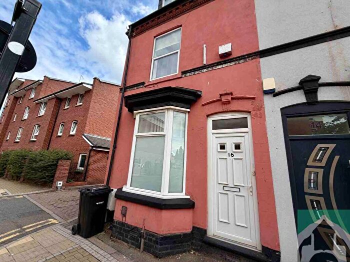 6 Bedroom Terraced House For Sale In Grange Road, Selly Oak, Birmingham, B29