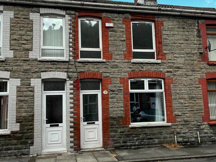 3 Bedroom Property To Rent In Caefelin Street, Llanhilleth, Abertillery, NP13