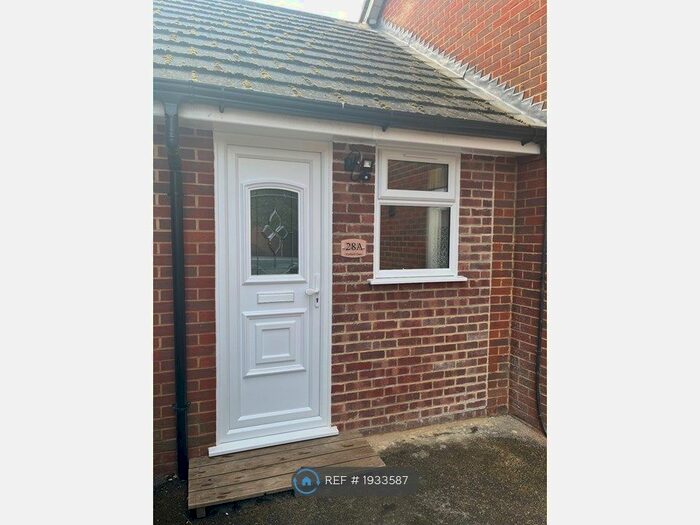 Studio To Rent In Boughton Monchelsea, Maidstone, ME17