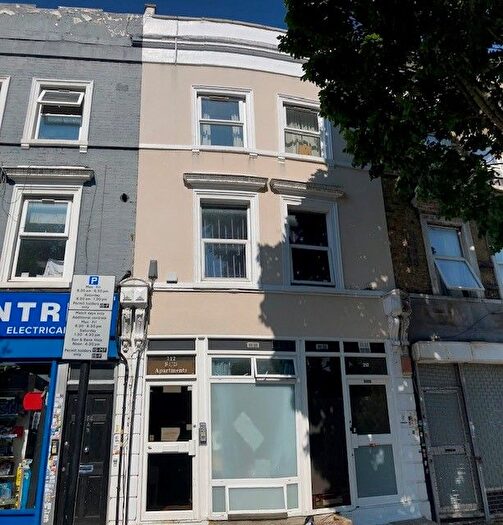 2 Bedroom Flat To Rent In Hornsey Road, Holloway, Islington, Noth London, N7