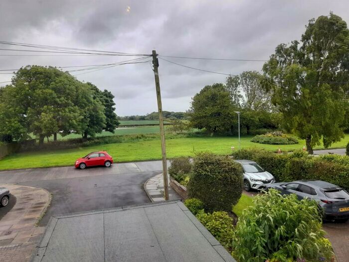 3 Bedroom Detached House For Sale In East Grange, Holywell, NE25