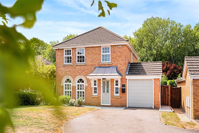 3 Bedroom Detached House For Sale In Mayflower Gardens, Bishop's Stortford, CM23