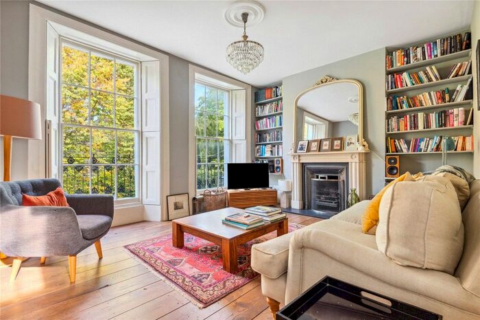 4 Bedroom Property To Rent In Canonbury Grove, Canonbury, Islington, London, N1